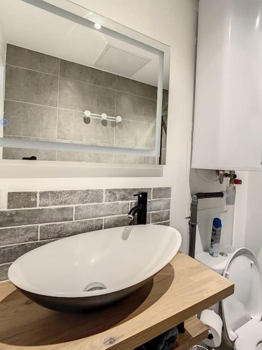 Appartement Gare équipé Netflix Wifi 2pers
